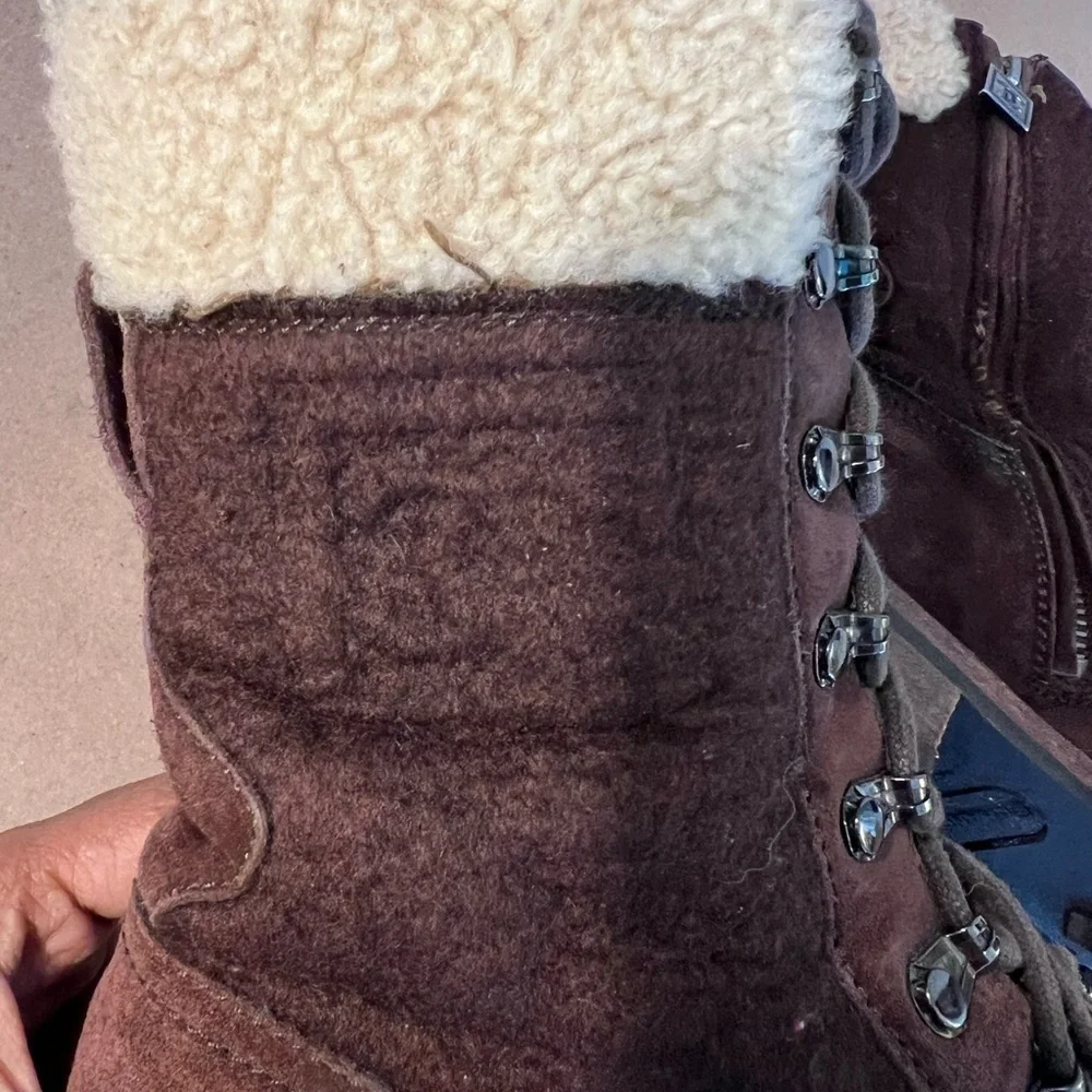 Chanel Brown Suede Leather CC Logo Shearling Combat Lace Boots Size EU 36 US 5.5